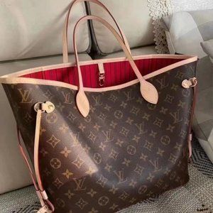 Beautiful Louis Vuitton handbag